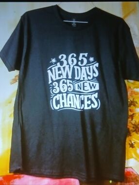 Gildan Black Short-Sleeve Tee with White "365 New Days 365 New Chances" Graphic